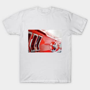 Vintage american muscle car in watercolor T-Shirt